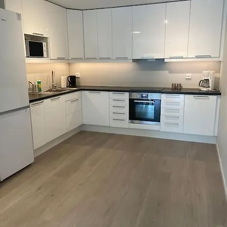 Moderne 3-roms Naer Og Dyreparken Kristiansand